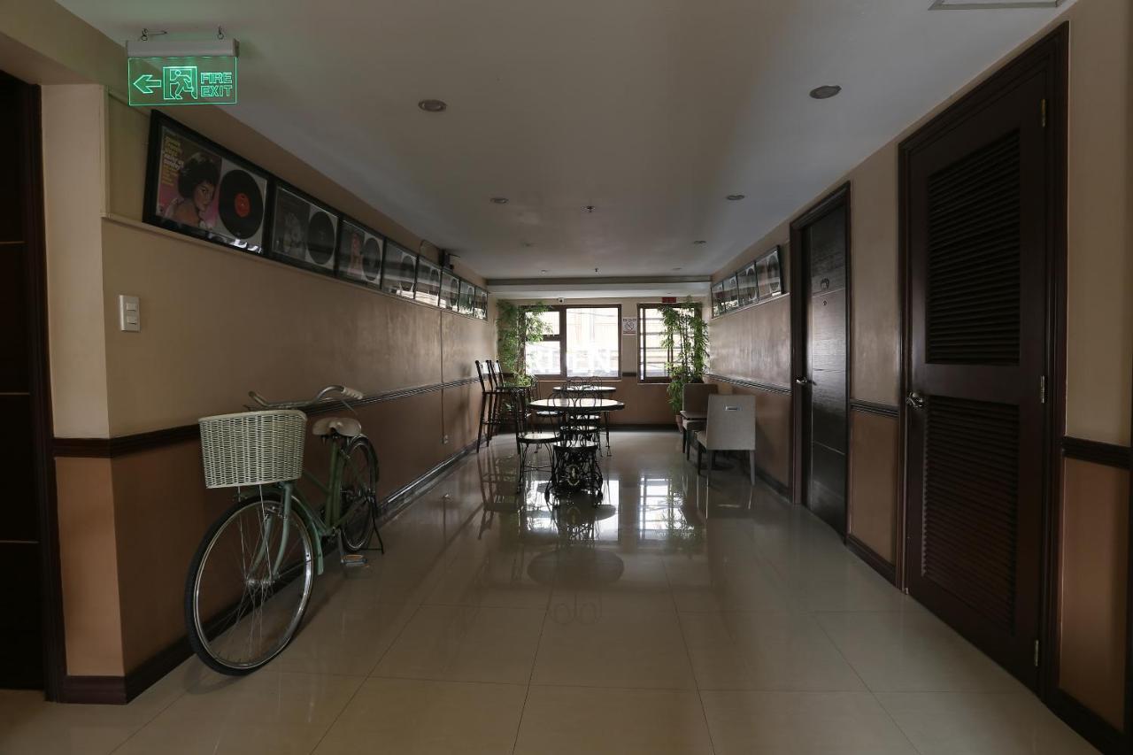 โอโย 419 ลา สกาลา เรสซิเดนซ์ Hotel มะนิลา ภายนอก รูปภาพ